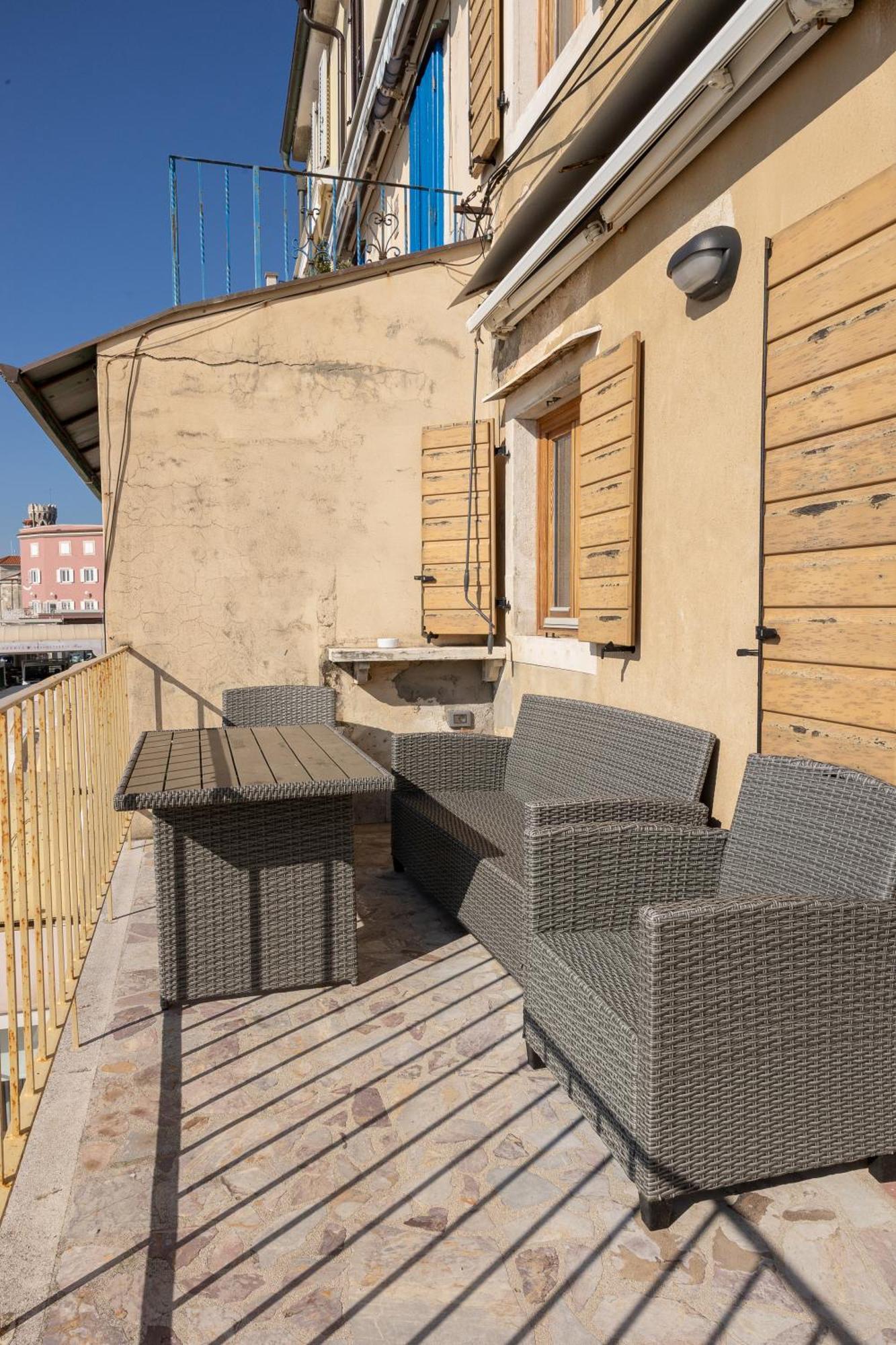 Seahouse Apartments Piran Extérieur photo